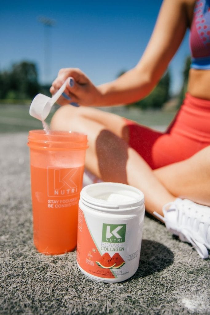 K Nutri BCAAS + Collagen Mixing